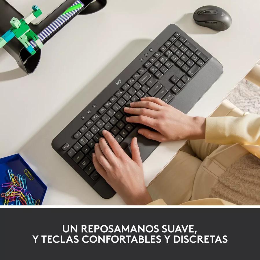 Teclado Confortable Bluetooth/Bolt Logitech Signature K650 Negro